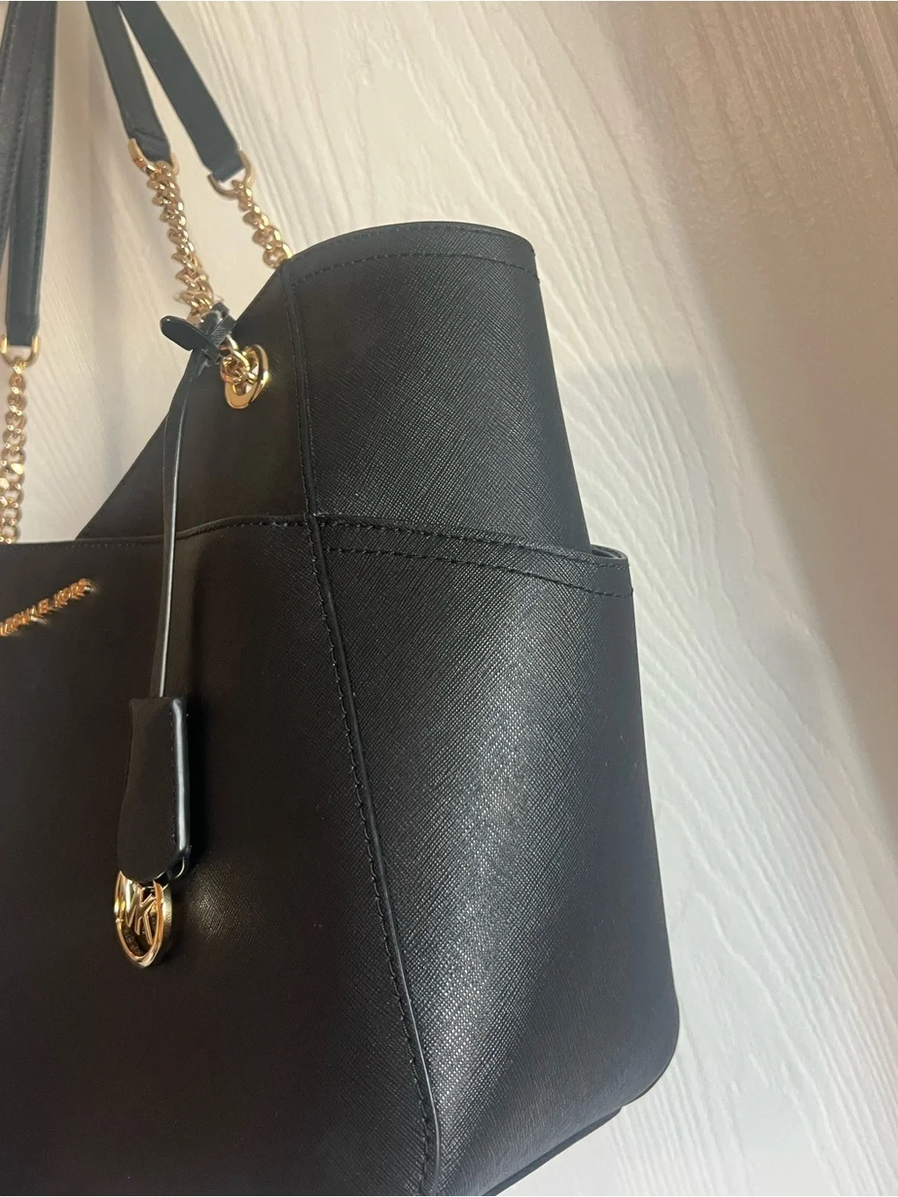 Michael Kors Jet Set Travel Large Chain Shoulder Tote Bag MK Black Leather Gold